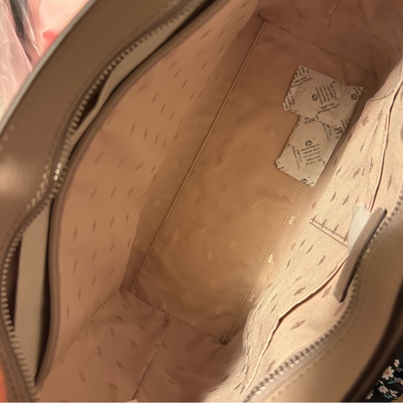 Kate Spade ♠️ Tote Brand New - Picture 4 of 4